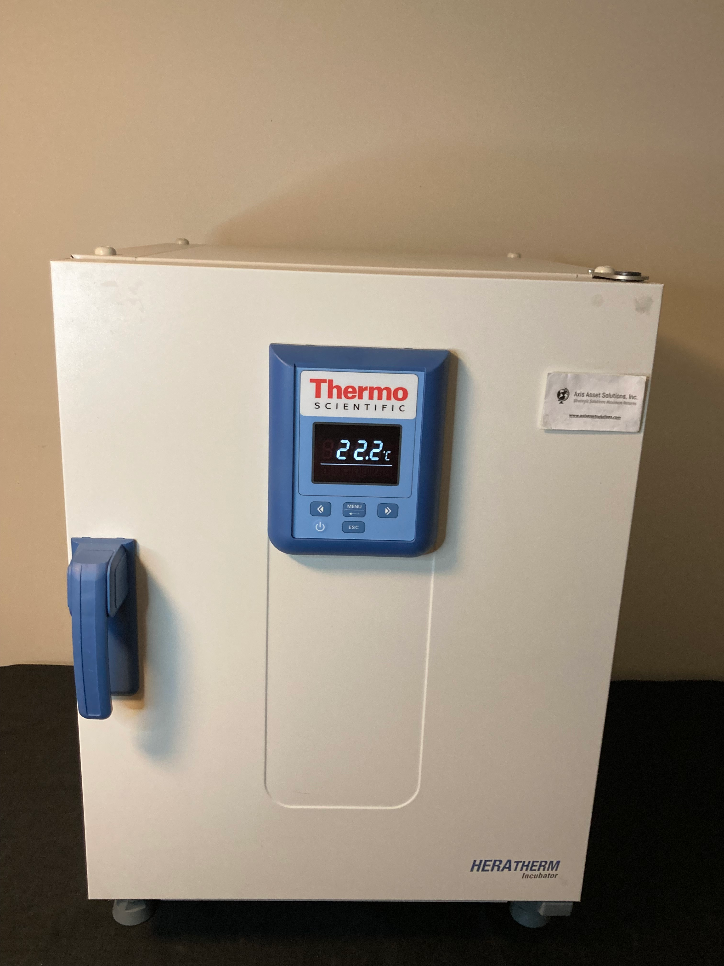 Thermo Scientific Heratherm IGS60 General Protocol Microbiological Incubator